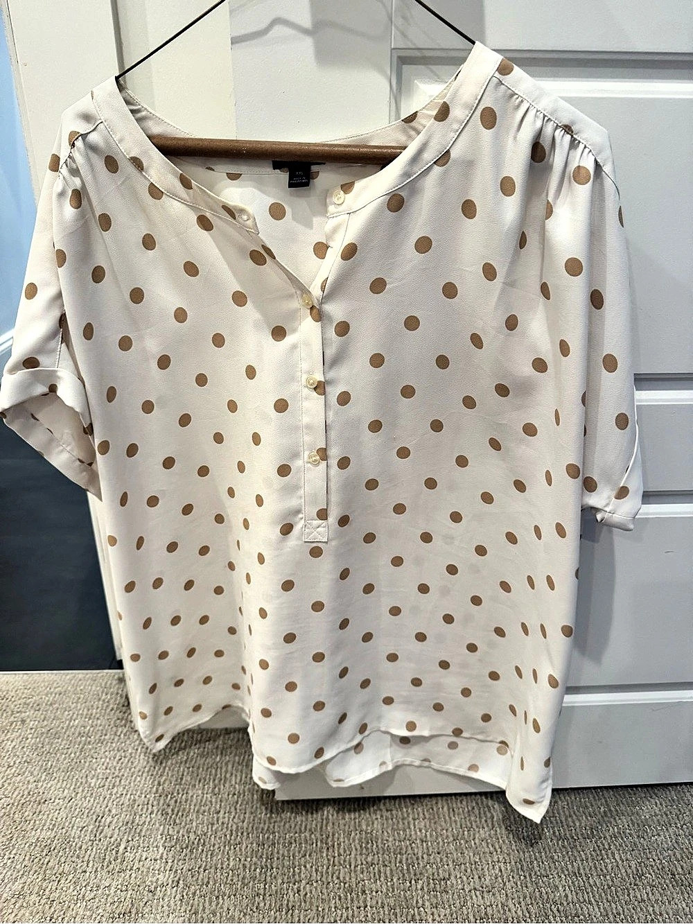 Ann Taylor Polka Dot Blouse in White & Brown Size XXL Like New